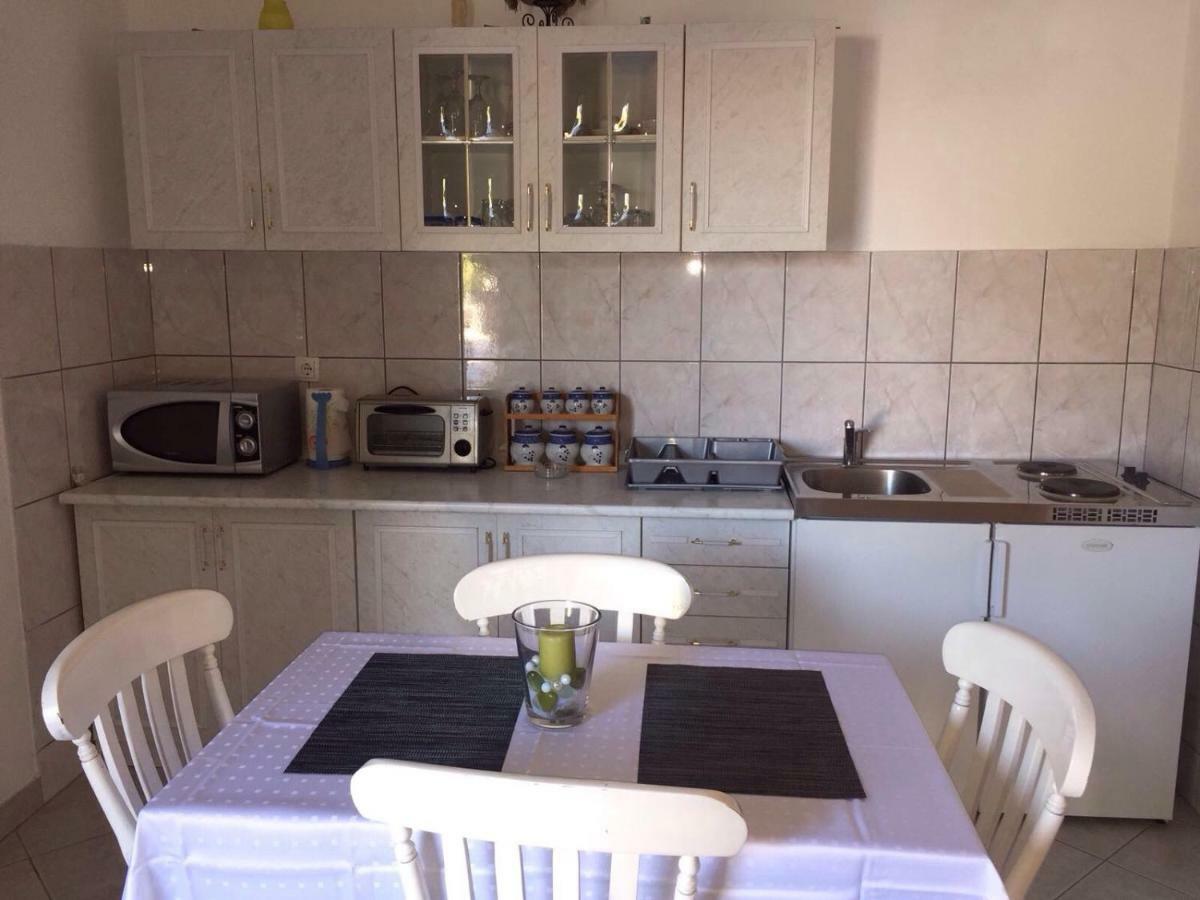 Apartment Antonija Povile Luaran gambar